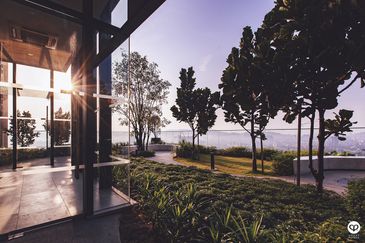 Aria Luxury Residence