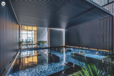 Aria Luxury Residence