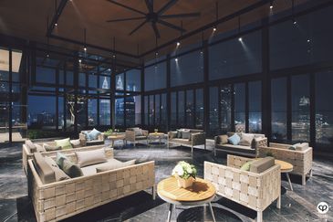 Aria Luxury Residence