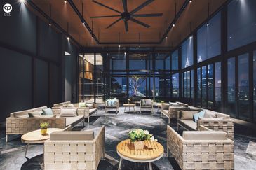 Aria Luxury Residence