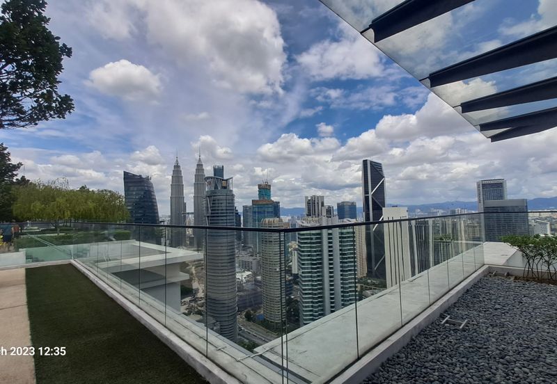 Aria Luxury Residence