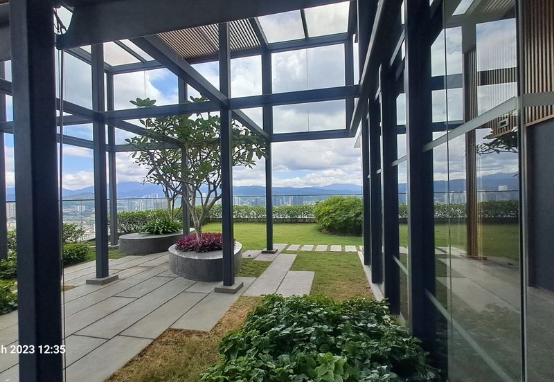 Aria Luxury Residence