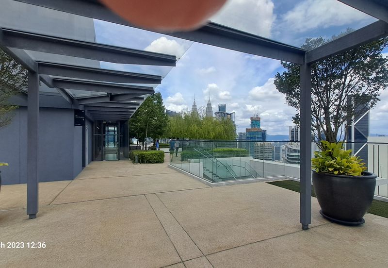 Aria Luxury Residence