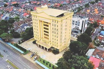 9 Storey building for sale at Prime location of Subang Jaya 