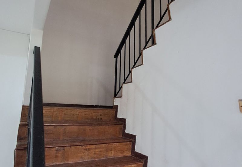 SL 4, Bandar Sungai Long