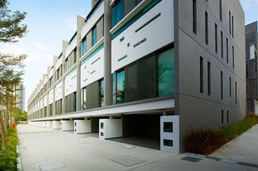 The Treez Jalil Residence