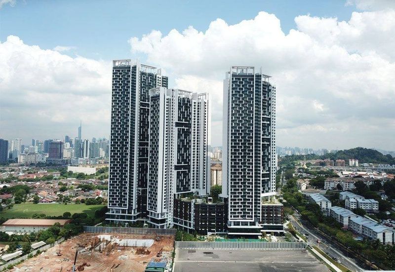 The Valleys @ SkySierra