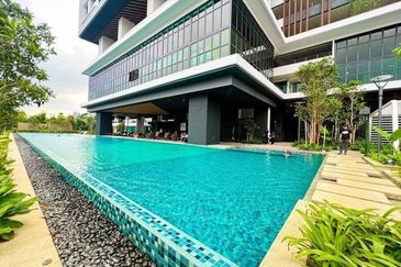 The Valleys @ SkySierra