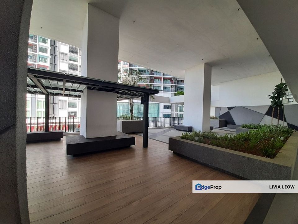 Sale -35% Below Market Value I-Suite  I-City  Seksyen 7 Shah Alam, Selangor, Shah Alam