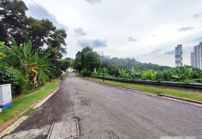 Residential Land for Sale -50% Below Market Value at Country Heights Damansara Kuala Lumpur . Cheap Buy Save Rm2 million !