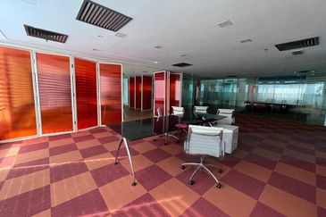 10 storey Building for sale ready for occupation at Value price at  Jalan Seri Utara 1, Taman Wahyu, Kuala Lumpur 