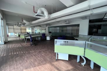 10 storey Building for sale ready for occupation at Value price at  Jalan Seri Utara 1, Taman Wahyu, Kuala Lumpur 