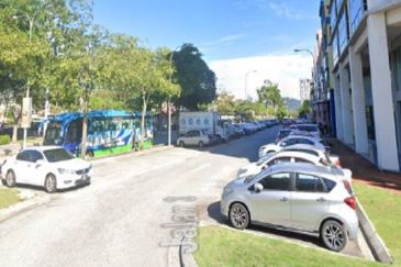 10 storey Building for sale ready for occupation at Value price at  Jalan Seri Utara 1, Taman Wahyu, Kuala Lumpur 