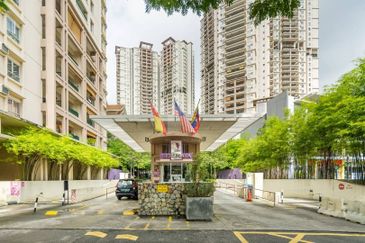 Seri Maya Condominium