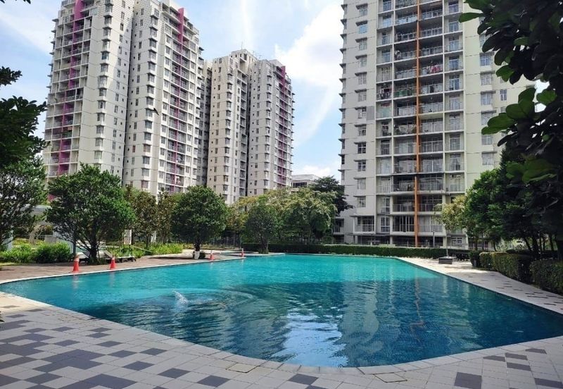 Midfields Condominium