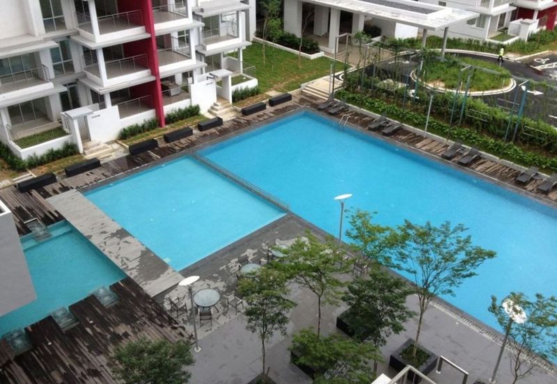 Midfields Condominium