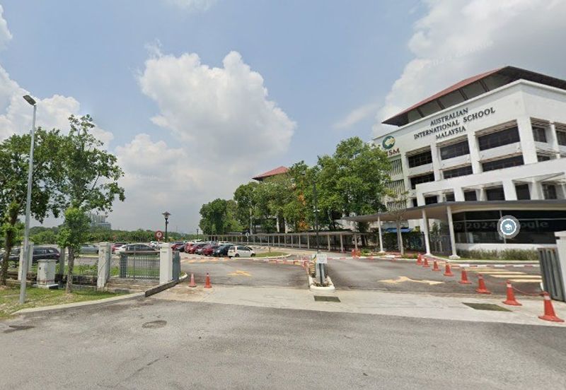 Sale -34% Below Market Value Vacant flat Commercial building land @The Mines lake