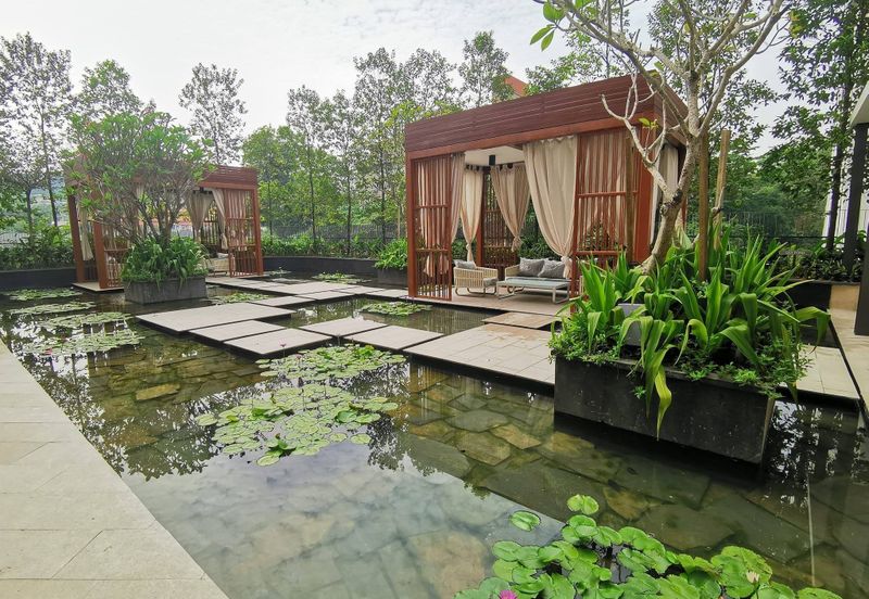 Henna Residence @ The Quartz