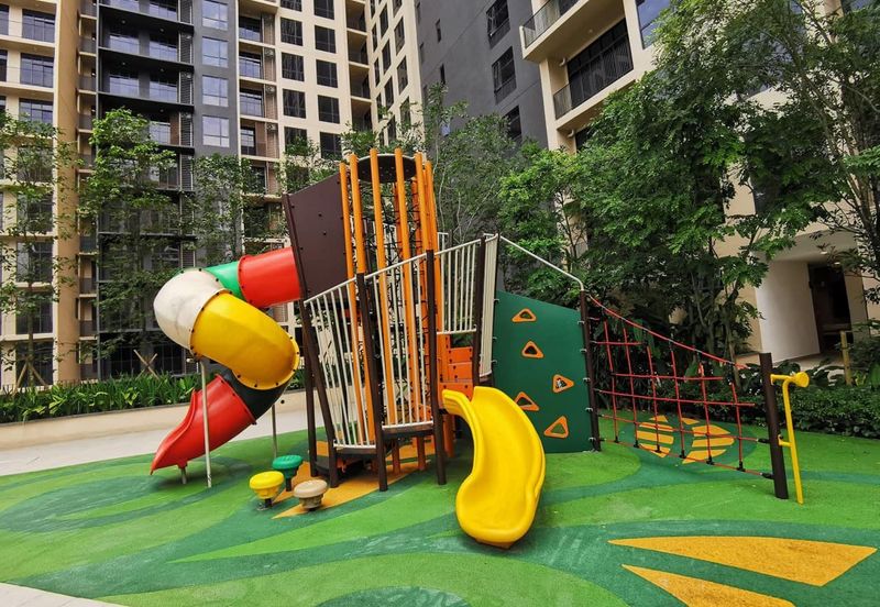 Henna Residence @ The Quartz