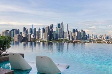 Datum Jelatek Residence