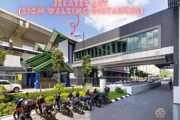 Datum Jelatek Residence