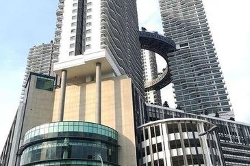 Datum Jelatek Residence