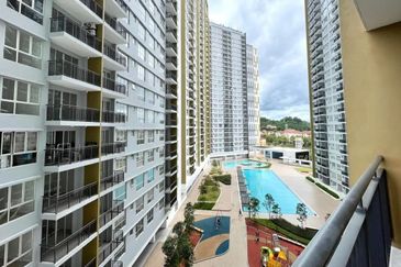 Platinum Splendor Residence