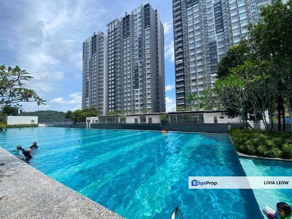 Sale  -28% Below Market Value Savanna Executive Suites Southville City Dengkil Selangor, Selangor, Bangi