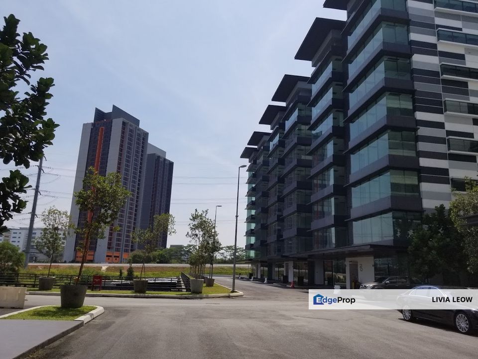 Sale -25% Below Market Value Star Central Cyberjaya 16 Signature Office/Retails Suites Within A Block Of 8 Storey Building , Selangor, Cyberjaya