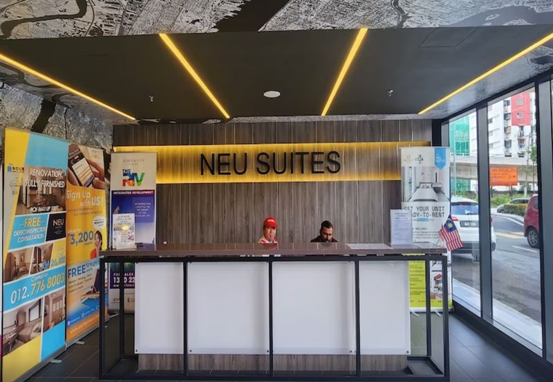 Neu Suites