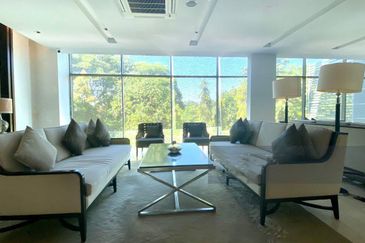 East Residence @ KLGCC