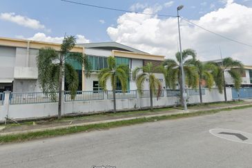 For Sale Below Market Value 2 Storey Semi-D Factory (@ Kawasan Perindustrian Meru Barat, Klang, Selangor 