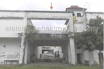 Sale Below Market Value 1.5 storey Light Industrial Factory at  EE Light Industrial Park, Jalan Meru, Klang