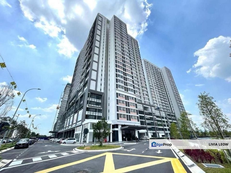Sale -50% Below Market Value Horizon Suites Bandar Sunsuria, Sepang, Selangor, Selangor, Dengkil