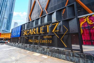 Scarletz Suites