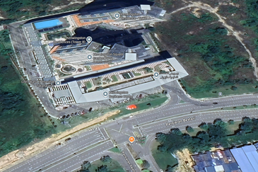 Kenwingston Square Garden