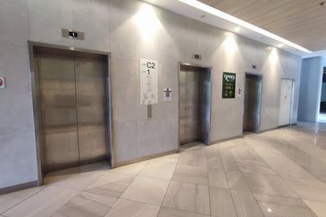 Kenwingston Square Garden