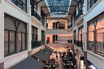 Shaftsbury Putrajaya Mall