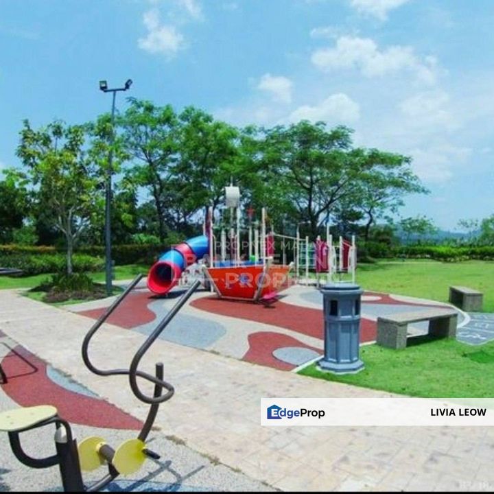 Sale -35% Below Market Value End Lot Terrace house Taman Pelangi Semenyih 2, 43500 Semenyih, Selangor, Selangor, Semenyih