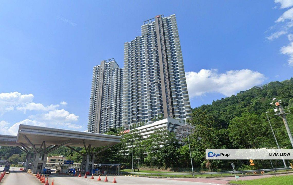 Sale -22 % Below Market Value  Residensi Hampton Damansara  Country Heights Damansara Kuala Lumpur, Kuala Lumpur, Country Heights Damansara