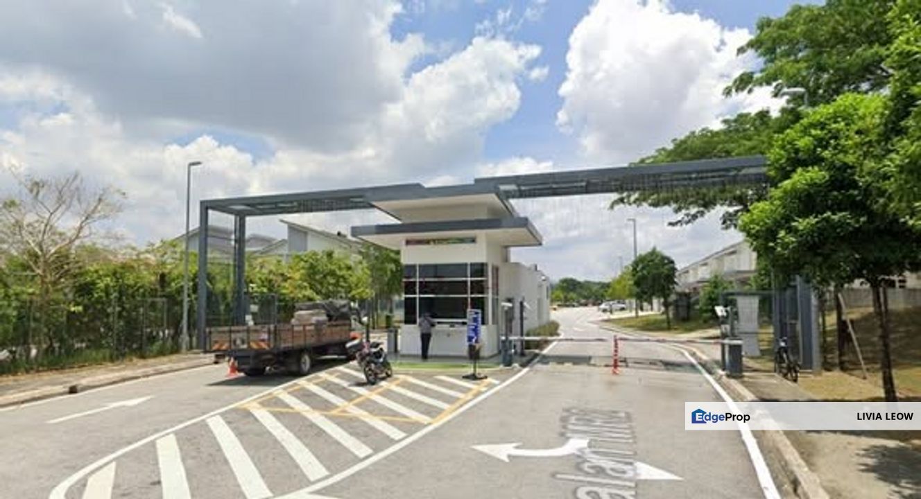 Sale Below Market Value Semi Detached house at  Taman M Residense  2  Rawang, Selangor, Selangor, Rawang