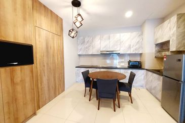 Tropicana City Tropics