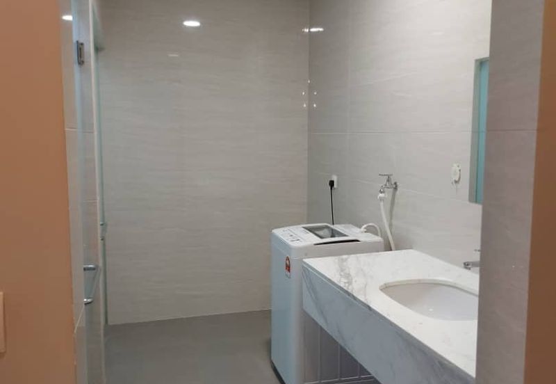 Tropicana City Tropics