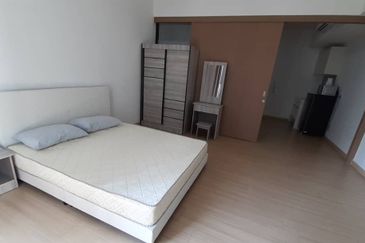 Tropicana City Tropics