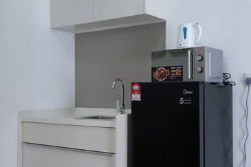 Tropicana City Tropics