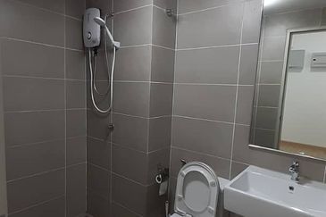 Tropicana City Tropics