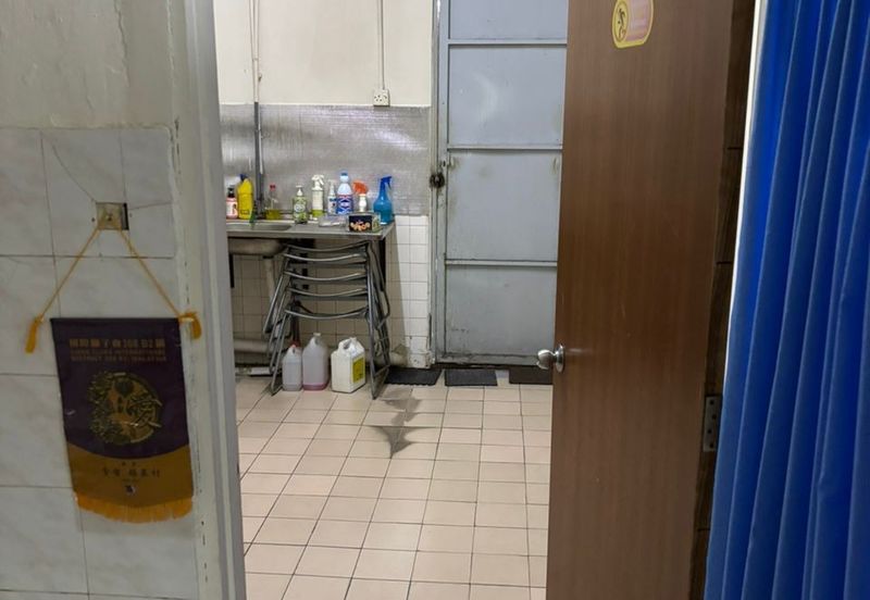 Rent Shop Taman Overseas Union (OUG) 1600sf Unfurnished Near Old Klang Road