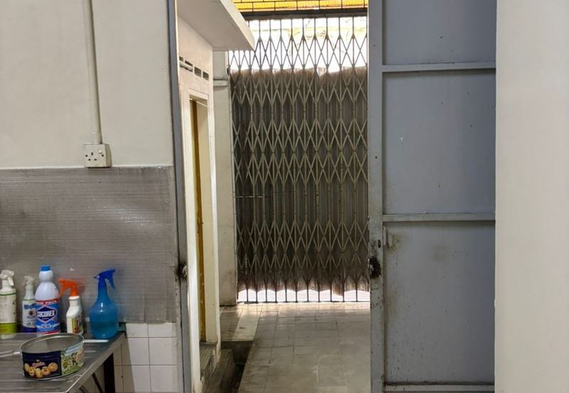 Rent Shop Taman Overseas Union (OUG) 1600sf Unfurnished Near Old Klang Road