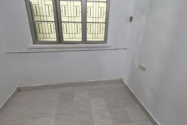 Rent Bungalow  Jalan Ipoh Kuala Lumpur 6000sf P/Furnish 4Rooms 3CarPark Near Mrt Sentul