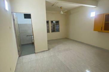 Rent Bungalow  Jalan Ipoh Kuala Lumpur 6000sf P/Furnish 4Rooms 3CarPark Near Mrt Sentul